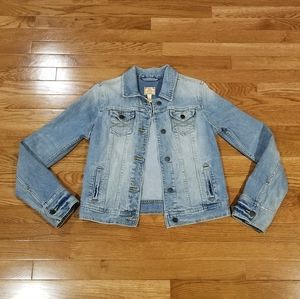 Abercrombie and Fitch distresses denim button down  jean jacket M